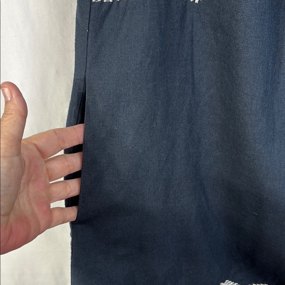 🍾Madewell Sleeveless navy sleeveless linen, cotton, embroidered dress - Picture 3 of 6